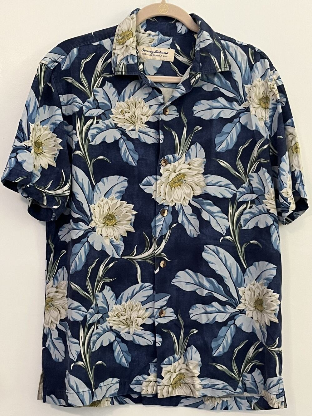 Tommy Bahama Men’s M Heritage Tortola Silk Shirt Blue White Floral Tropical